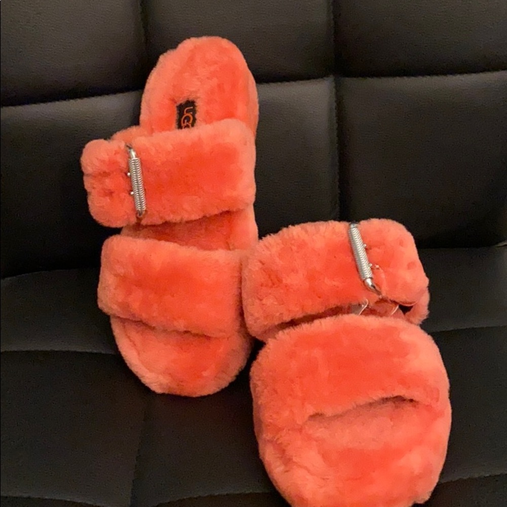 UGG Fuzz Yeah Slippers